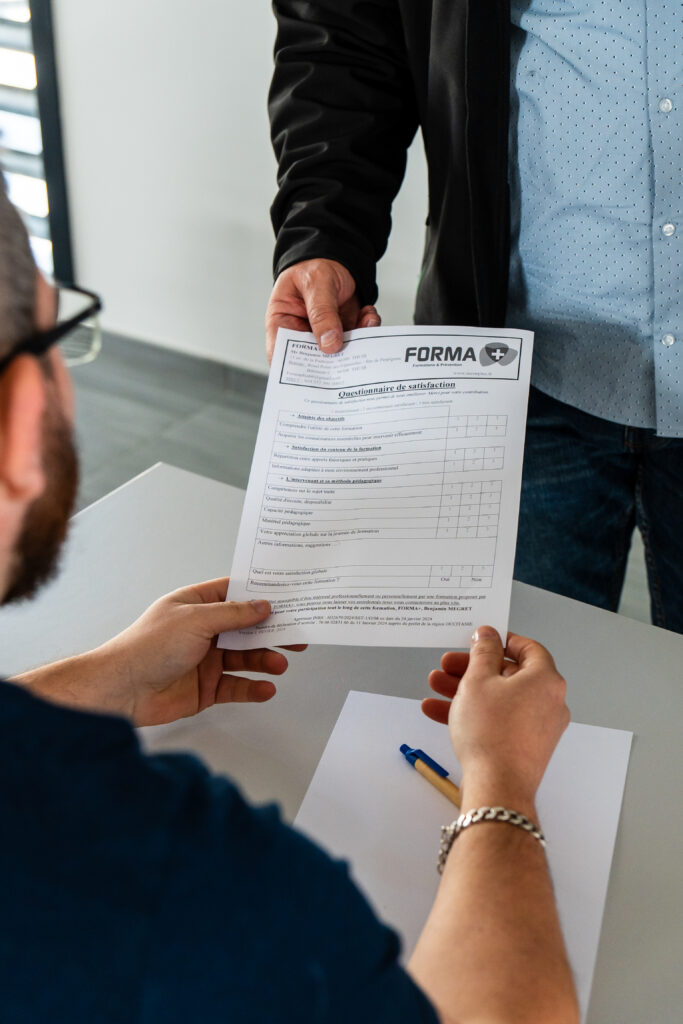 forma+-centre-formation-thuir-66-sécurité-ssiap-habilitation-h0b0-prévention-incendie-psc1-gestes-postures-perpignan